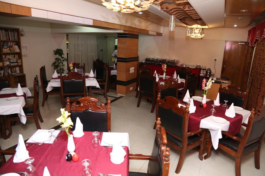 Hotel Golden Deer Daca Exterior foto